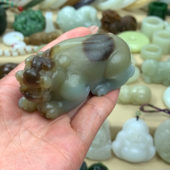 和田玉大手把未镶嵌