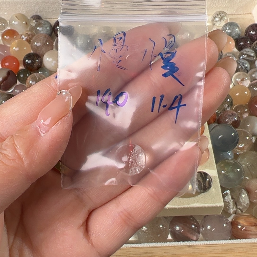 慢***慢水晶未镶嵌珠宝半成品