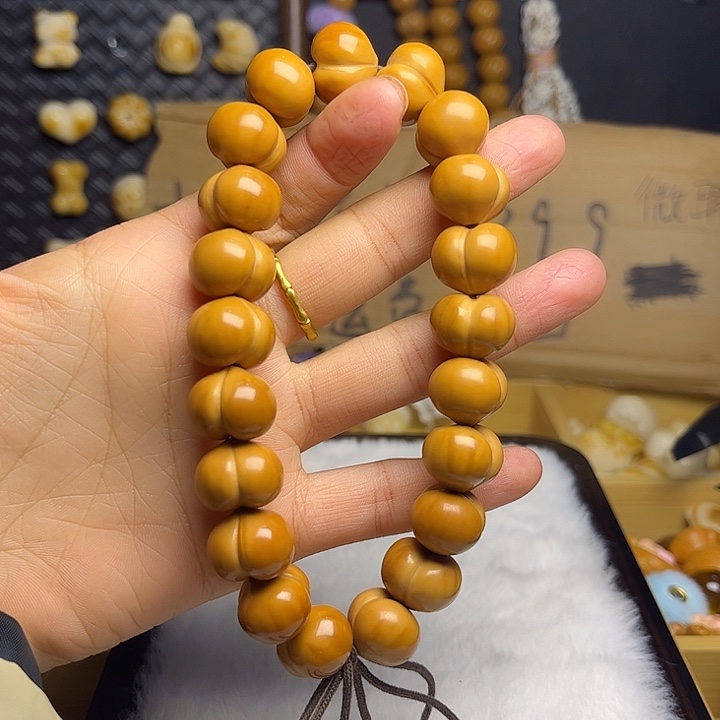 猴头核桃吊坠15.5柯基微瑕