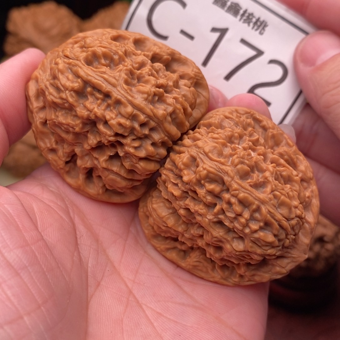 文玩核桃把件南疆42