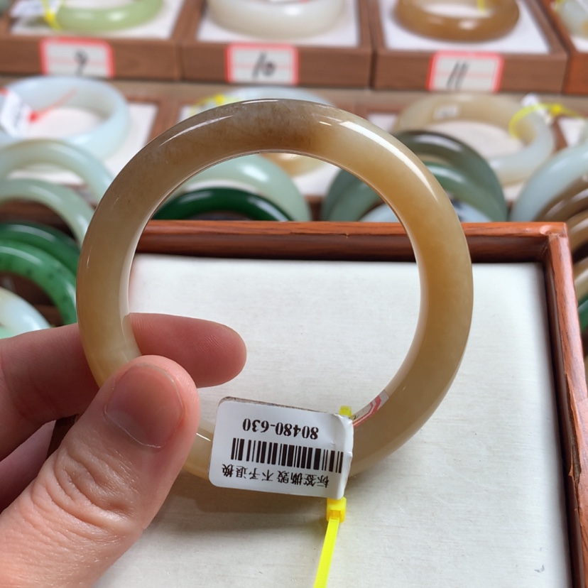 【闪购商品】和田玉手镯未镶嵌52.5