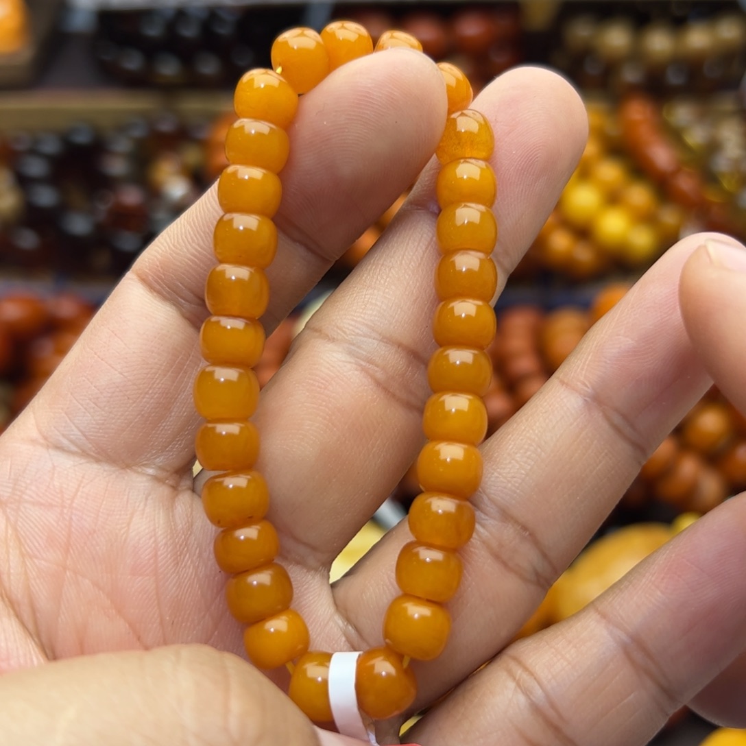 琥珀珠宝奇石未镶嵌