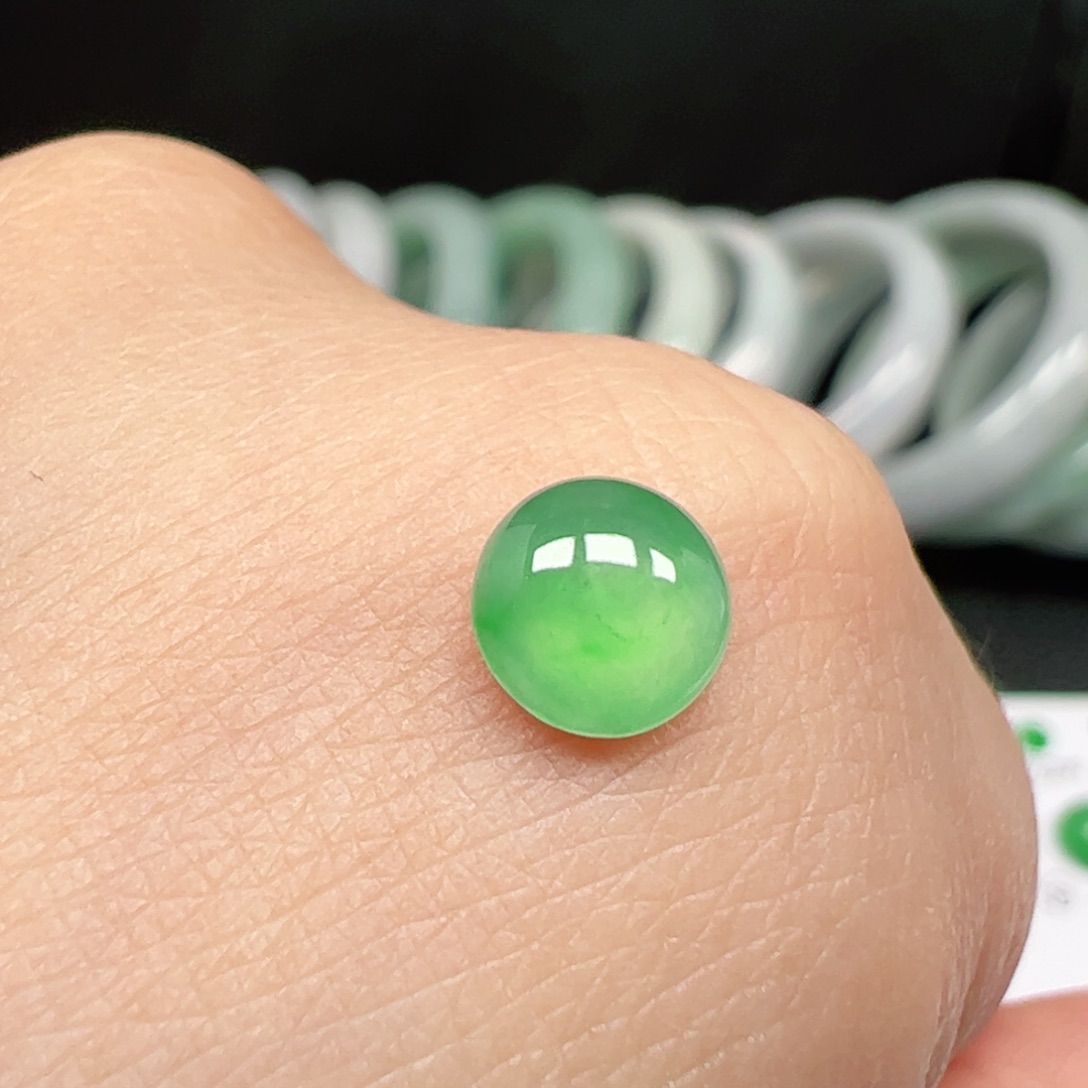 翡翠未镶嵌耳饰蛋面