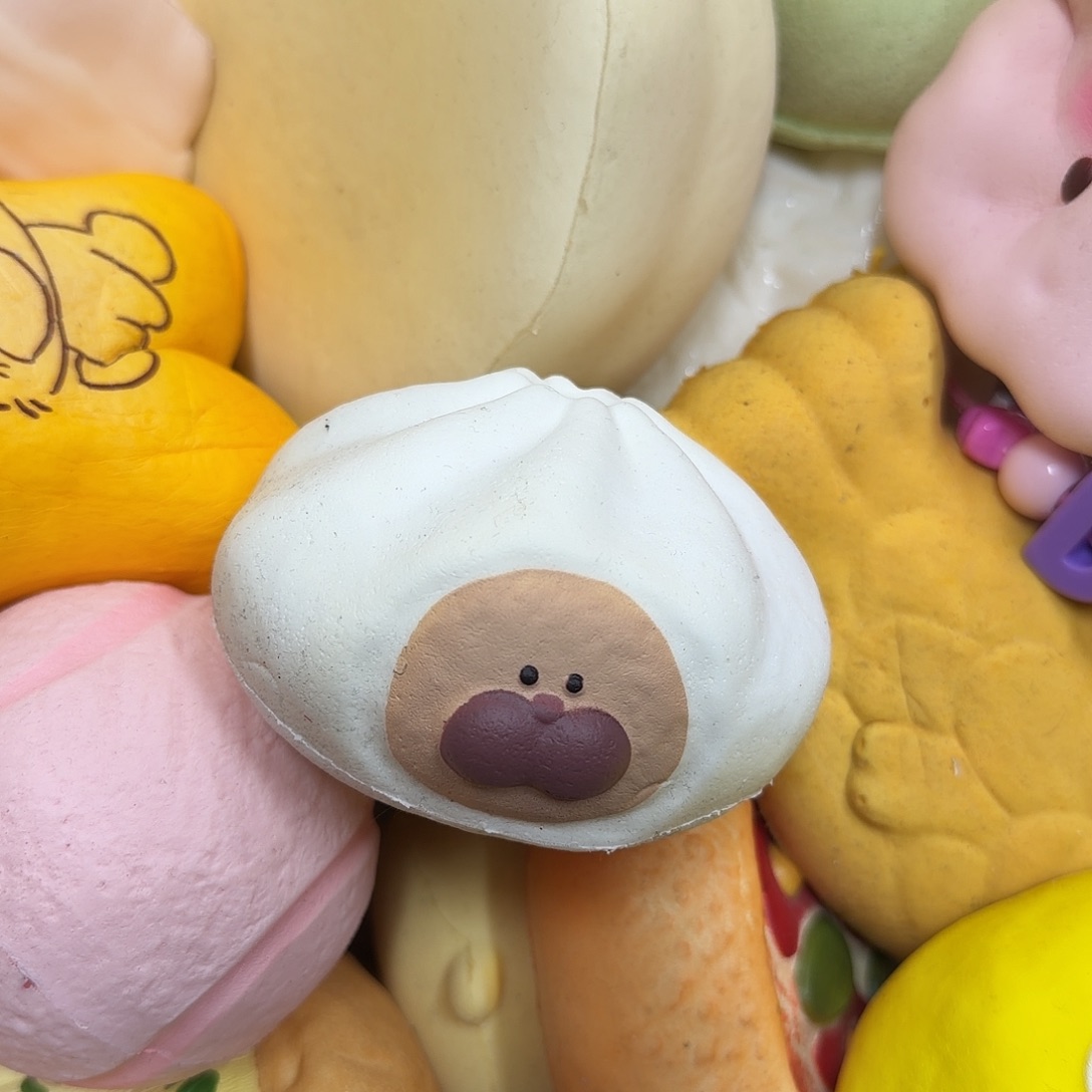 塑料海豹包子样品