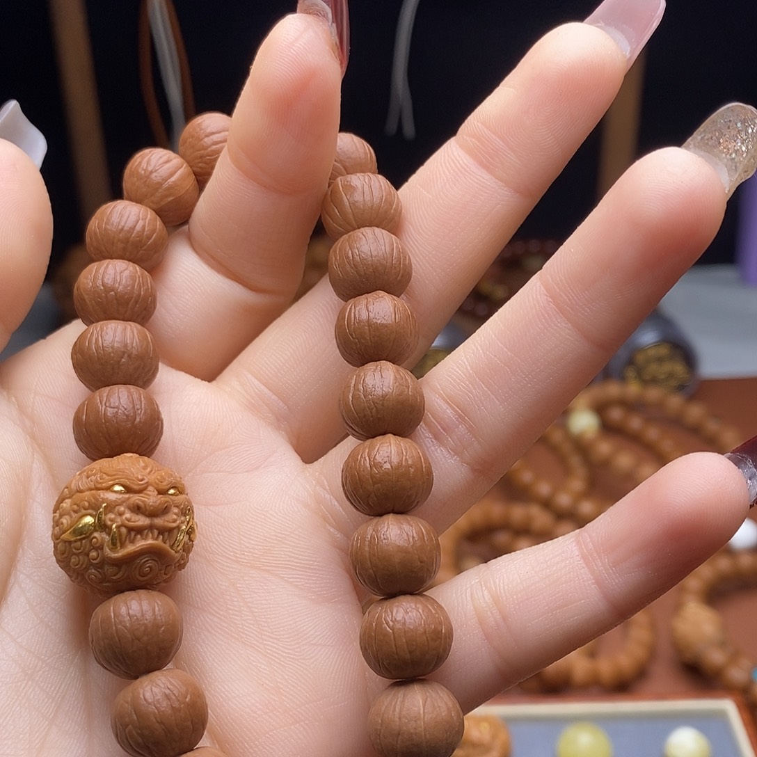 何***₉猴头核桃吊坠南瓜