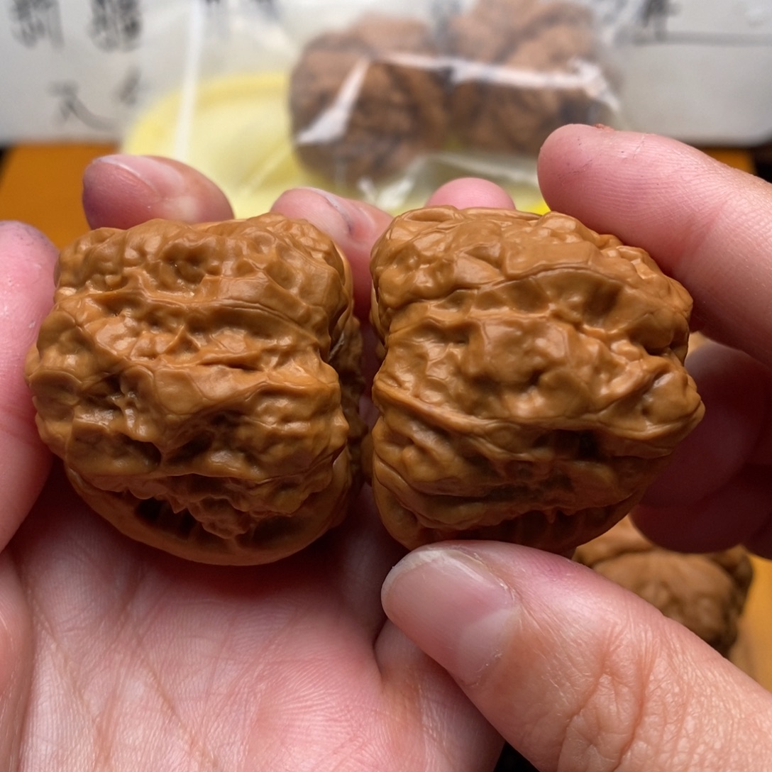 把件文玩核桃边38左右