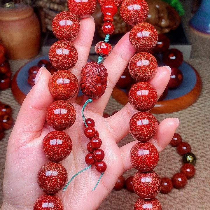 檀香紫檀（小叶紫檀）桃2.0红手持