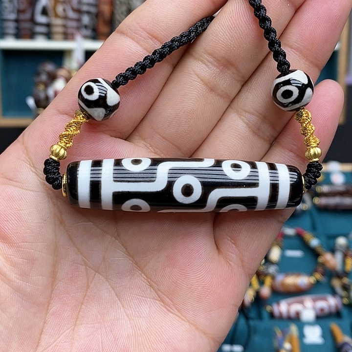 玛瑙/玉髓颈饰合金