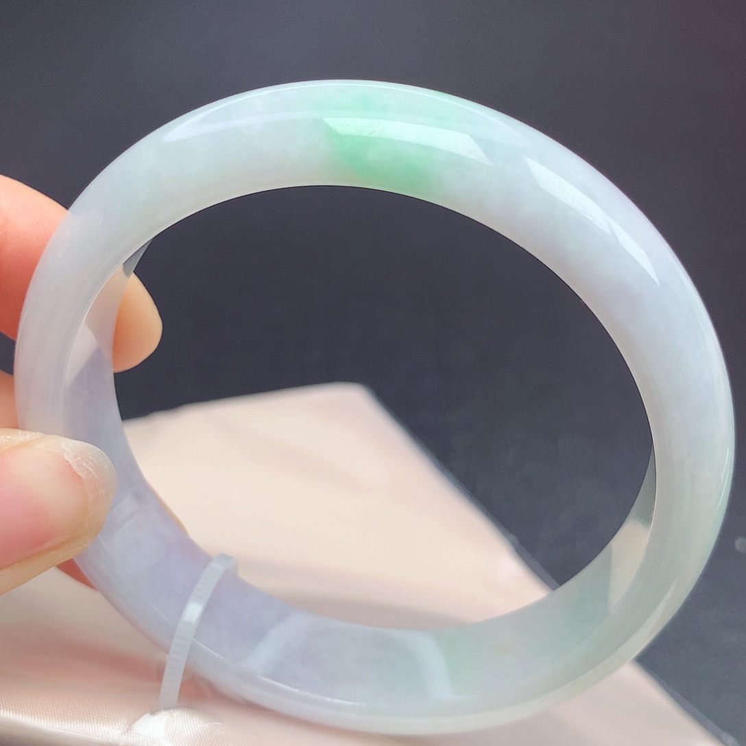 翡翠手镯未镶嵌05n n n n n n n m