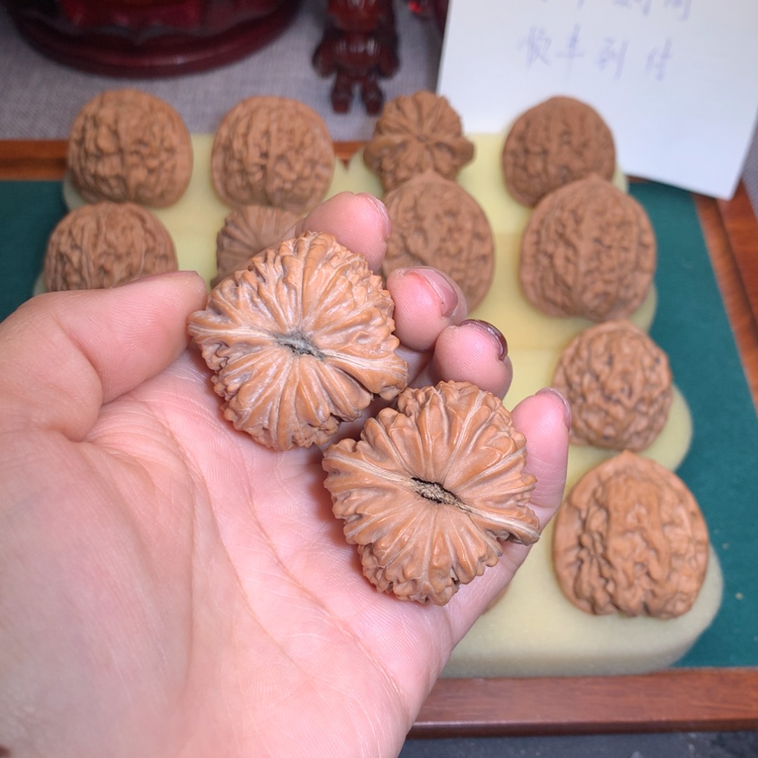文玩核桃把件四座楼38.5