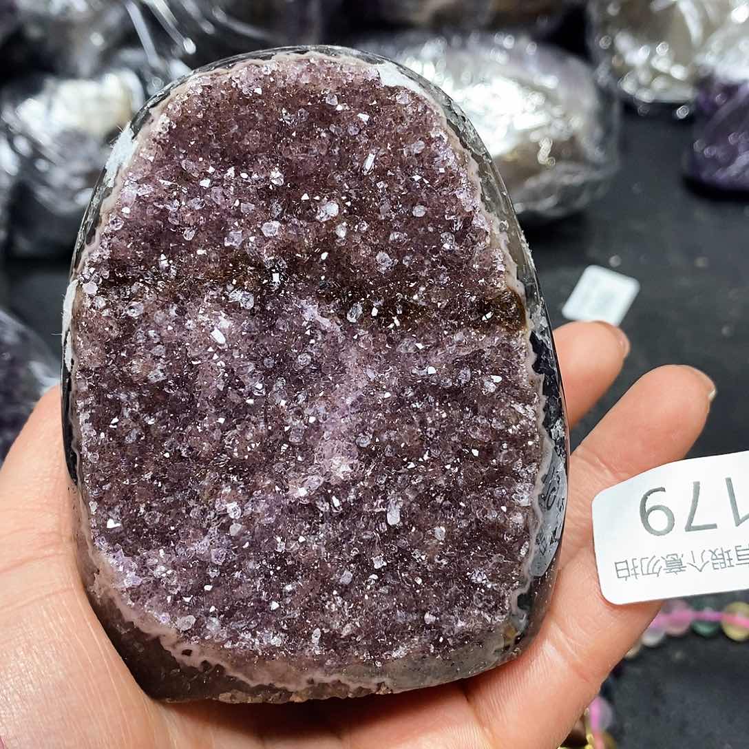 水晶大型摆件（非配饰）未镶嵌