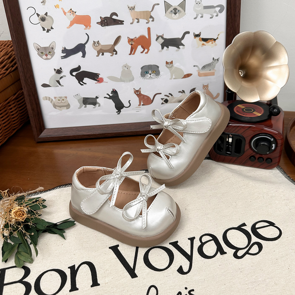 女宝鞋子小童鞋甜美公主鞋宝宝学步鞋幼童小皮鞋1-2一3岁软底单鞋