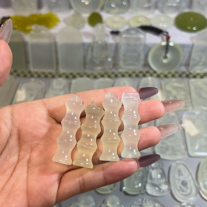 岫玉未镶嵌岫玉白冰挂件竹节