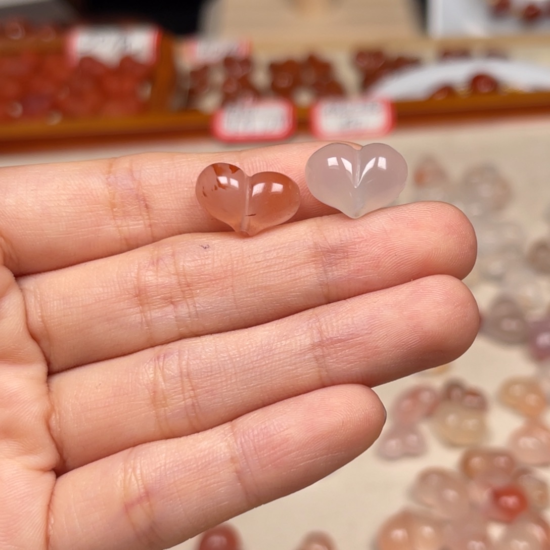 柚****南红玛瑙未镶嵌吊坠(不含链)