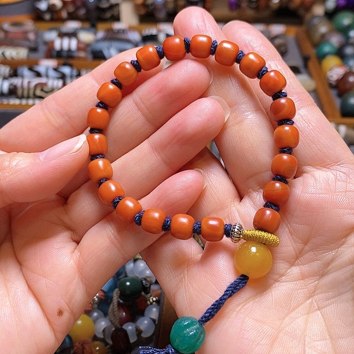 玛瑙/玉髓手串未镶嵌晨