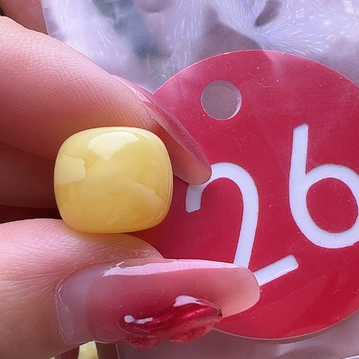 蜜蜡裸石未镶嵌11.8mm老型