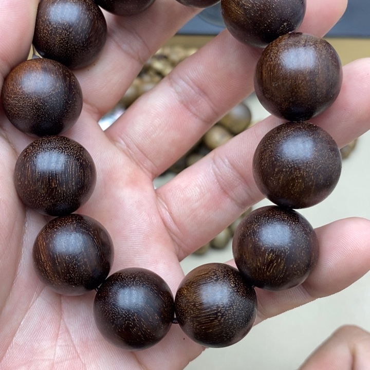 沉香碎屑沉香金星红土7