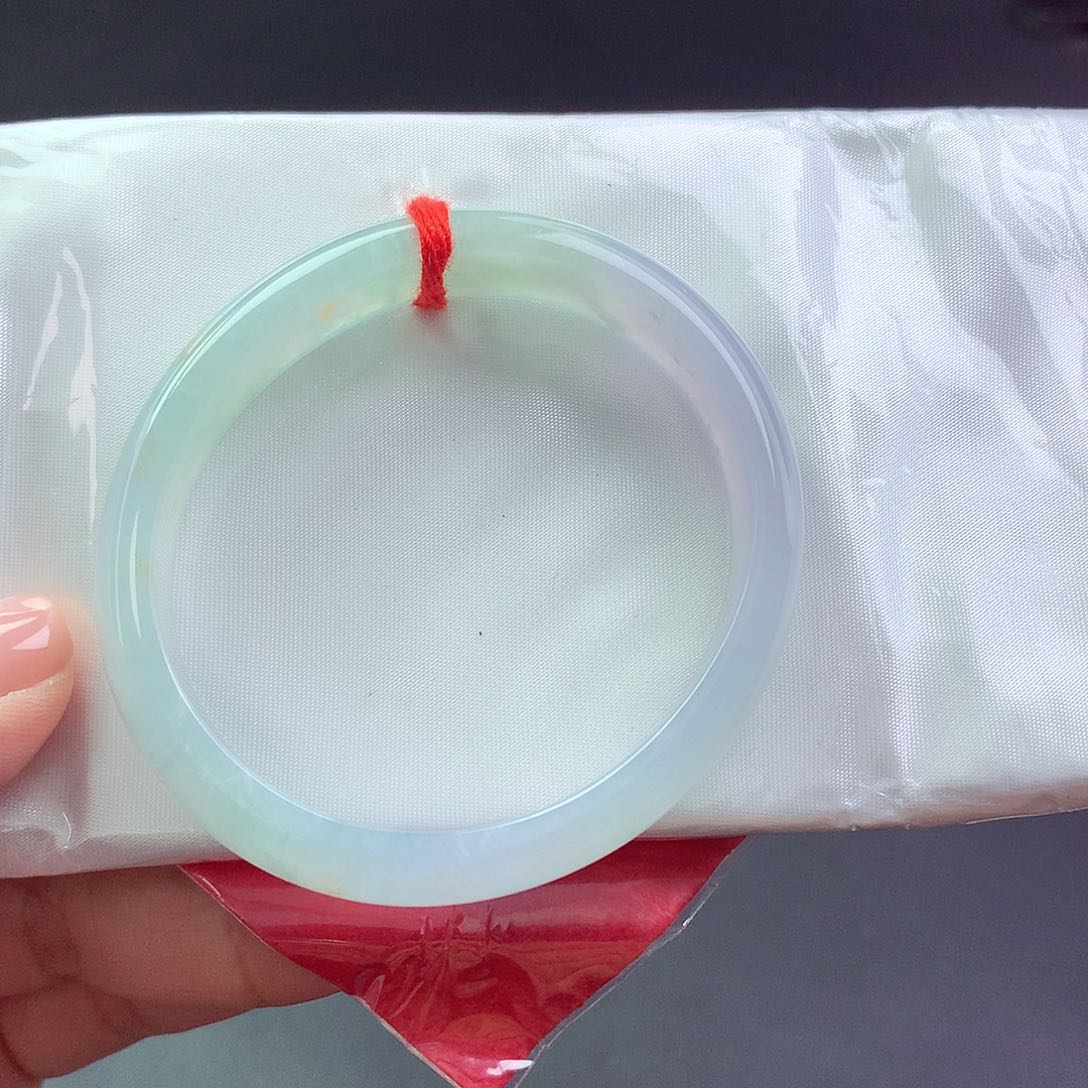 【闪购商品】未镶嵌手镯翡翠贵妃881172