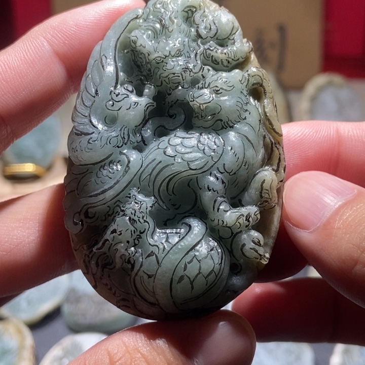 定制翡翠未镶嵌翡翠