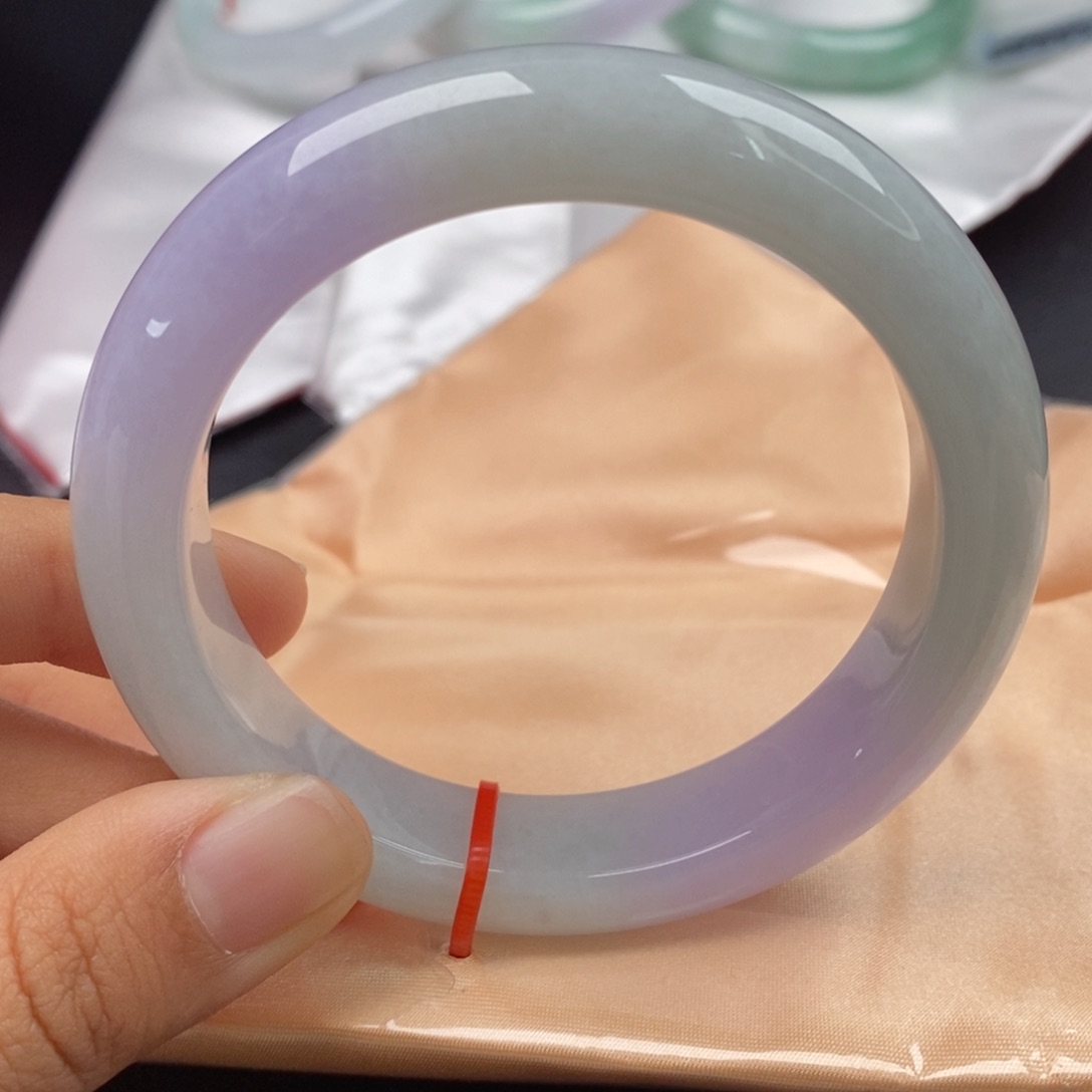 翡翠手镯未镶嵌5758正圈