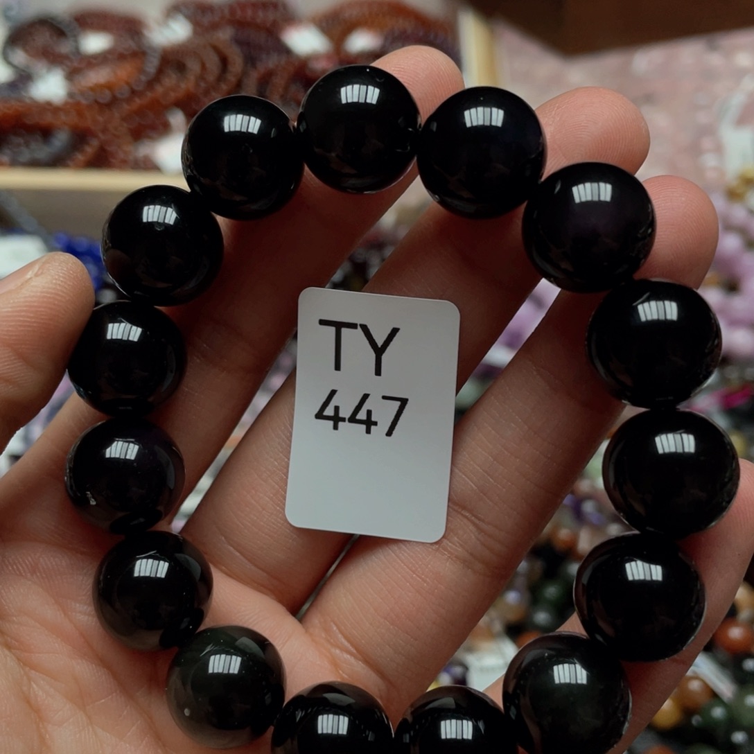 水晶多样性发一只未镶嵌