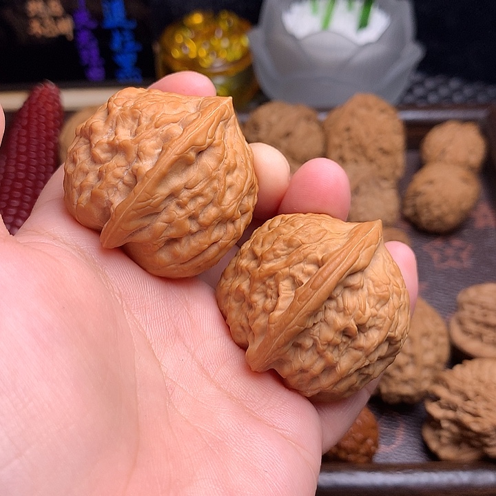 文玩核桃吊坠九月元宝39尺