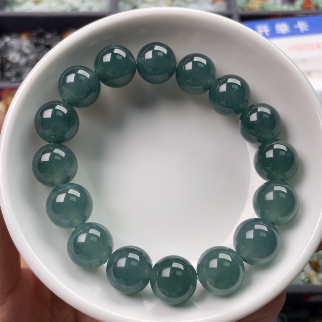 翡翠颈饰未镶嵌111111111