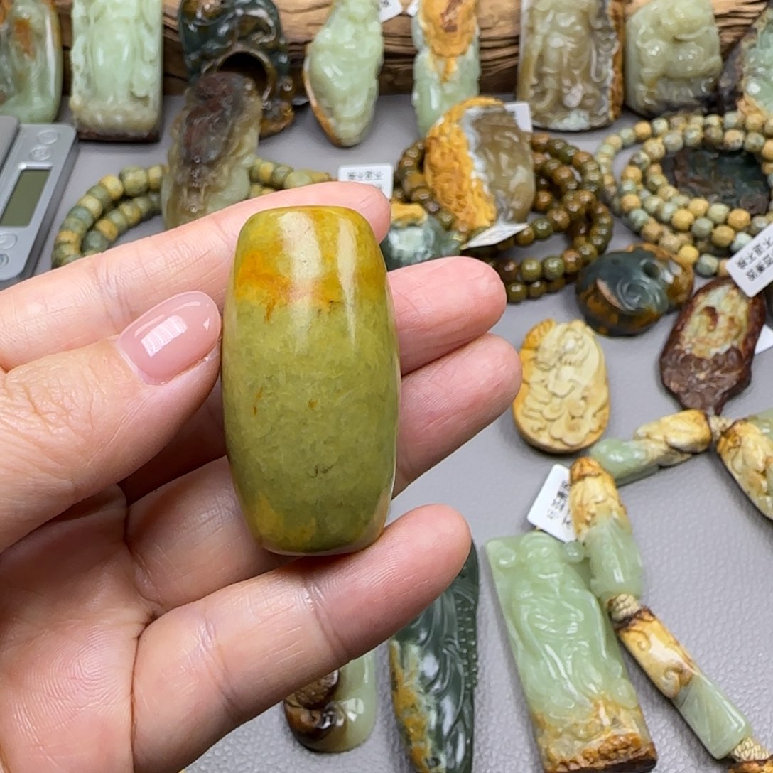 我***我岫岩河磨玉（透闪石质玉）未镶嵌珠宝奇石