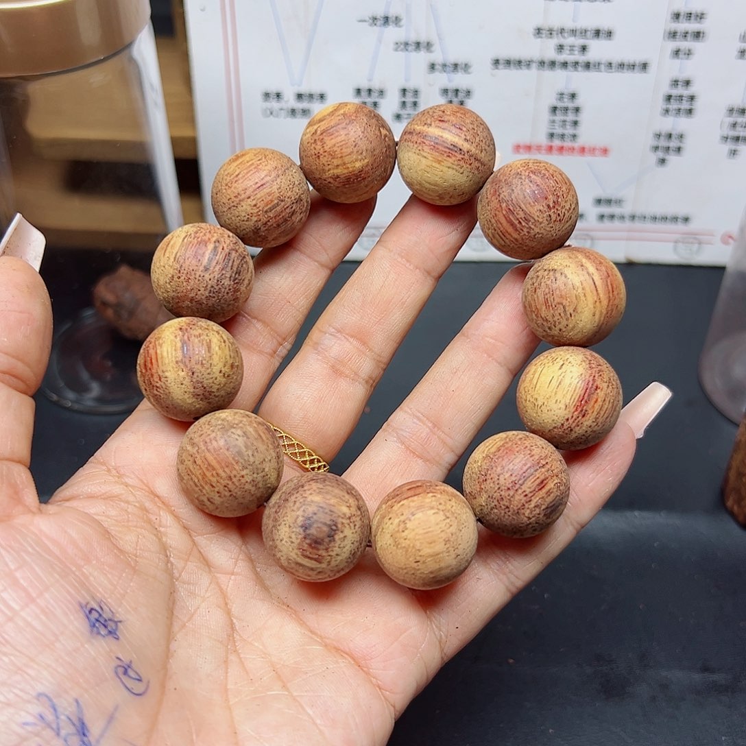 藤类隐****园降真香缅甸东枝料白油齐超一档2.0精品