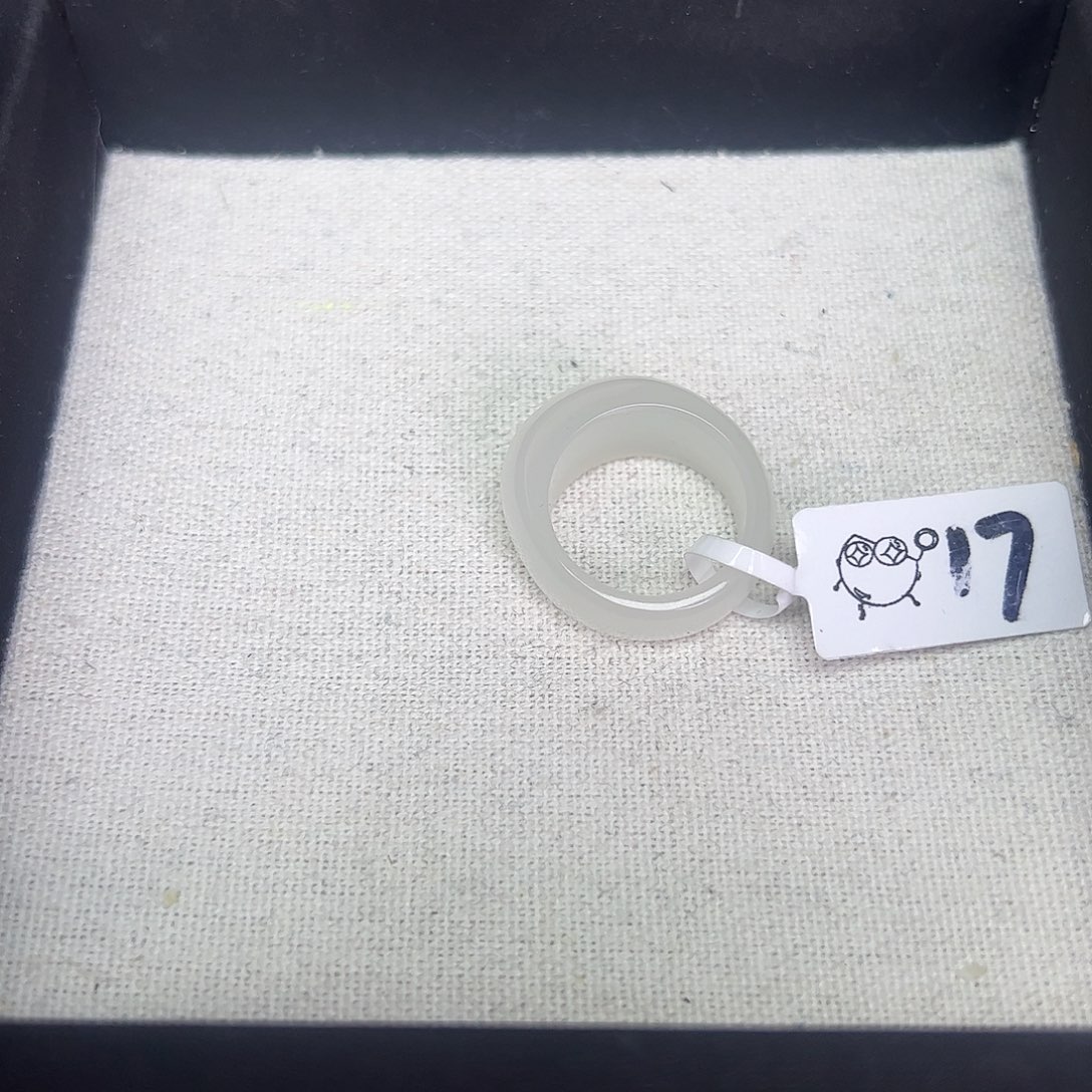 和田玉戒指未镶嵌14号冰白馒头