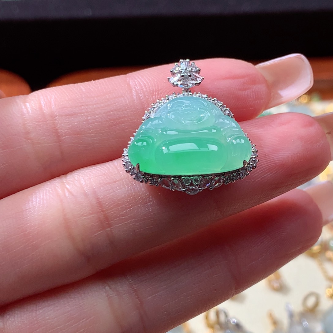 翡翠颈饰18K金镶嵌熙*48小时鉴赏