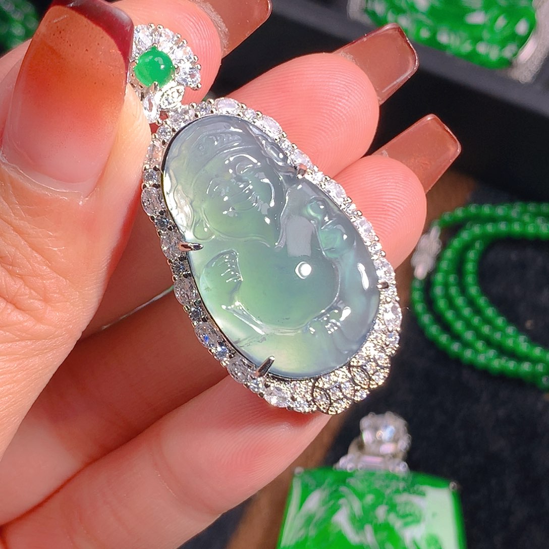 翡翠吊坠(不含链)未镶嵌