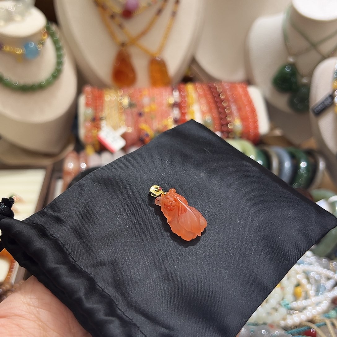 颈饰银S925镀金镶嵌南红玛瑙婧*