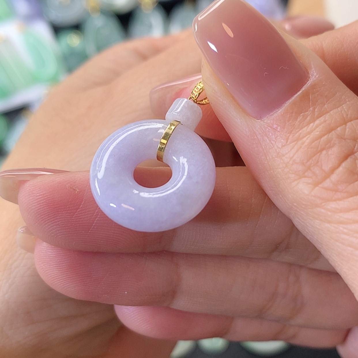 【闪购商品】翡翠吊坠(赠链)18K金镶嵌