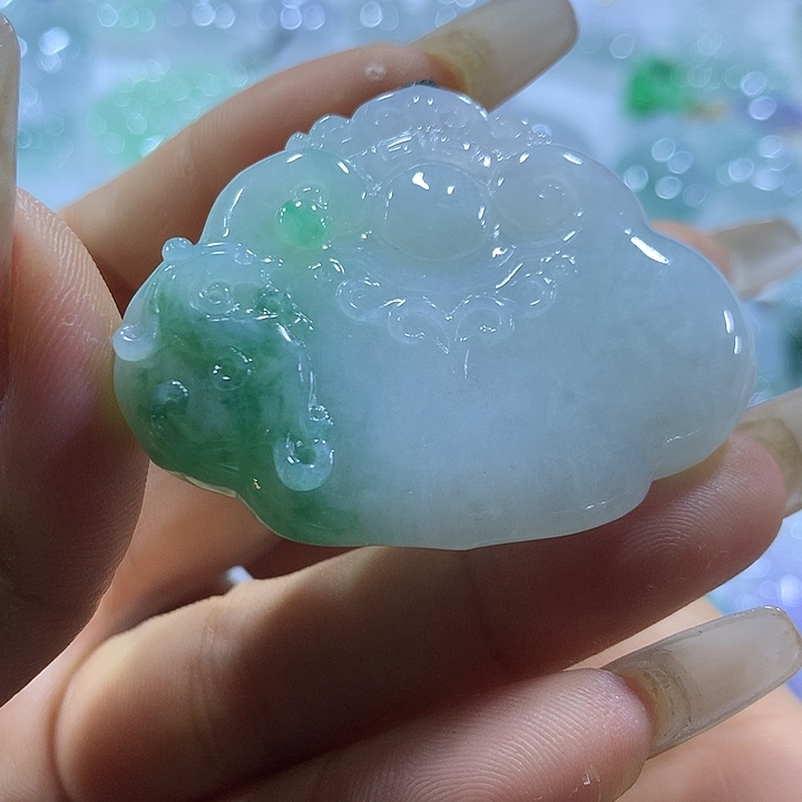 翡翠未镶嵌颈饰天然翡翠A货吊坠