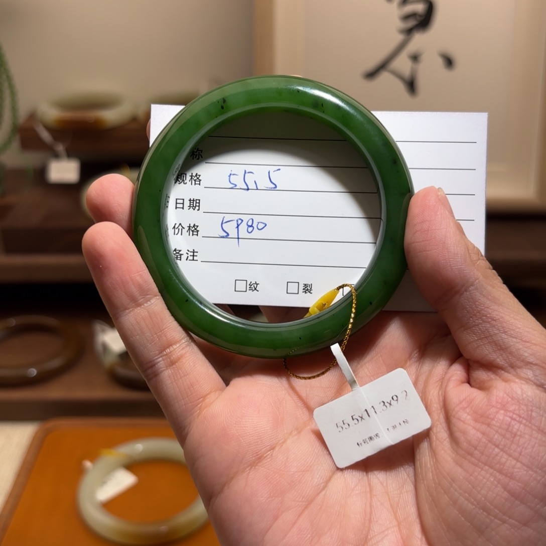 和田玉（糖玉）手镯未镶嵌