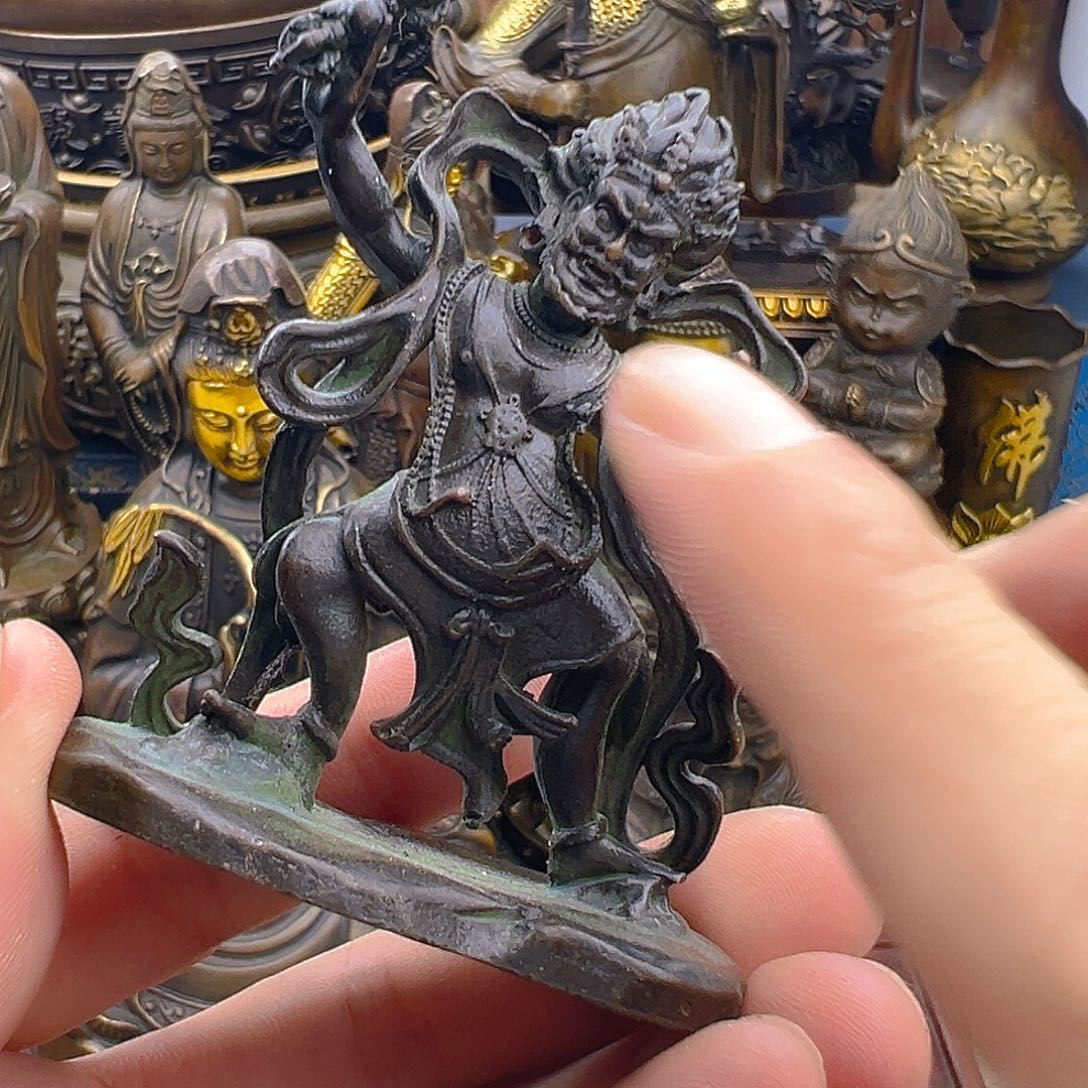 铜工艺美术品等艺术品