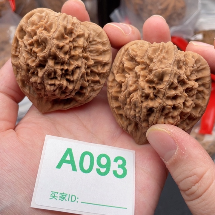 文玩核桃吊坠核桃