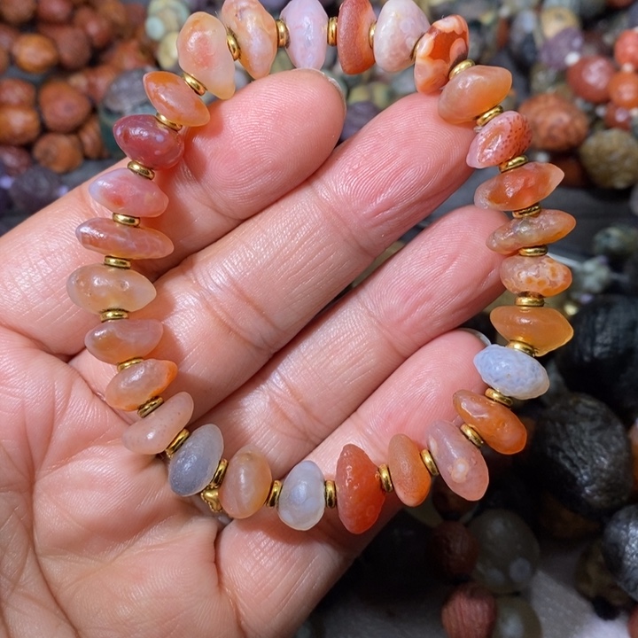 未镶嵌玛瑙/玉髓珠宝奇石