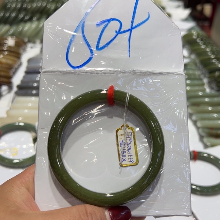 和田玉（糖玉）手镯未镶嵌阿*