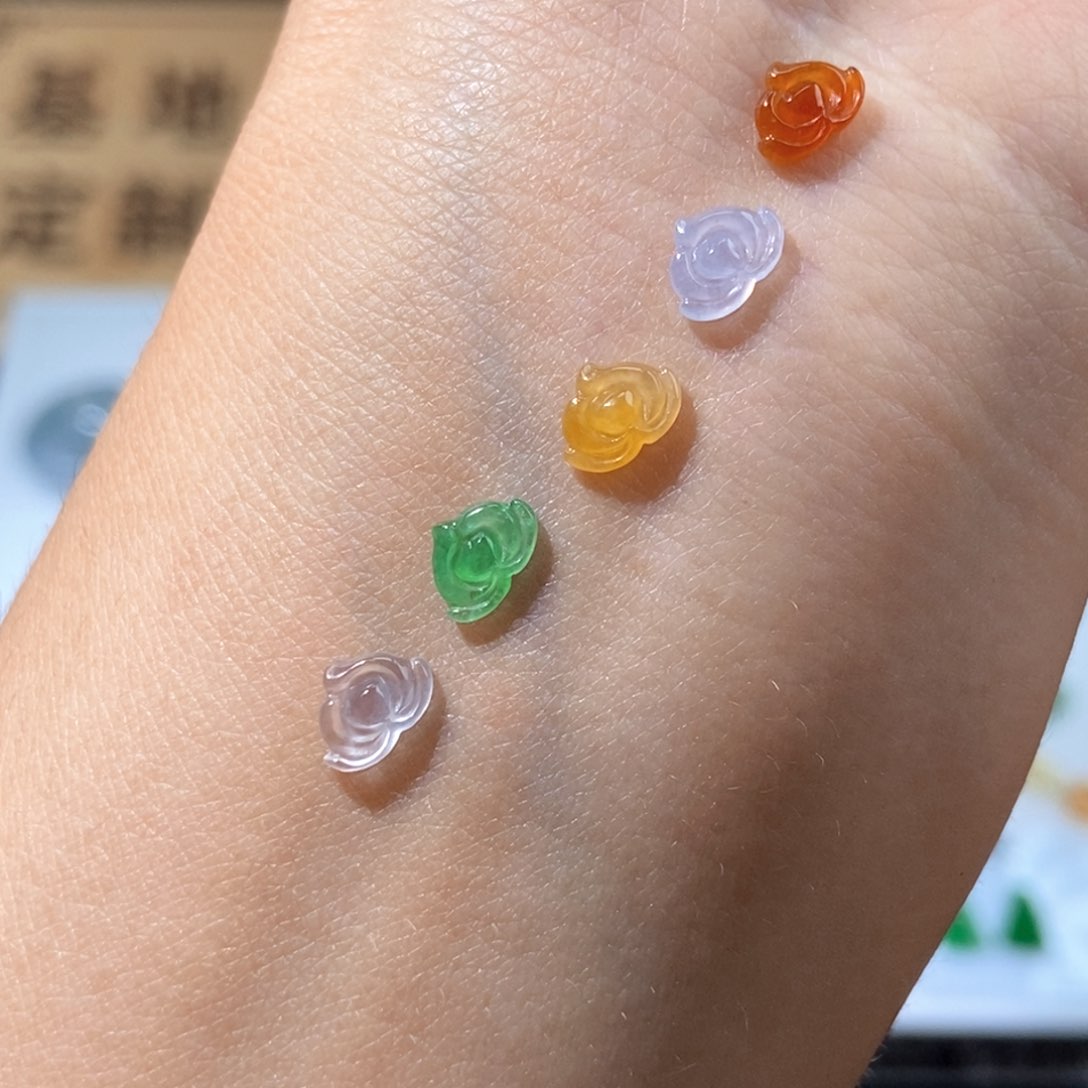 定制翡翠未镶嵌翡翠4.7×1.5