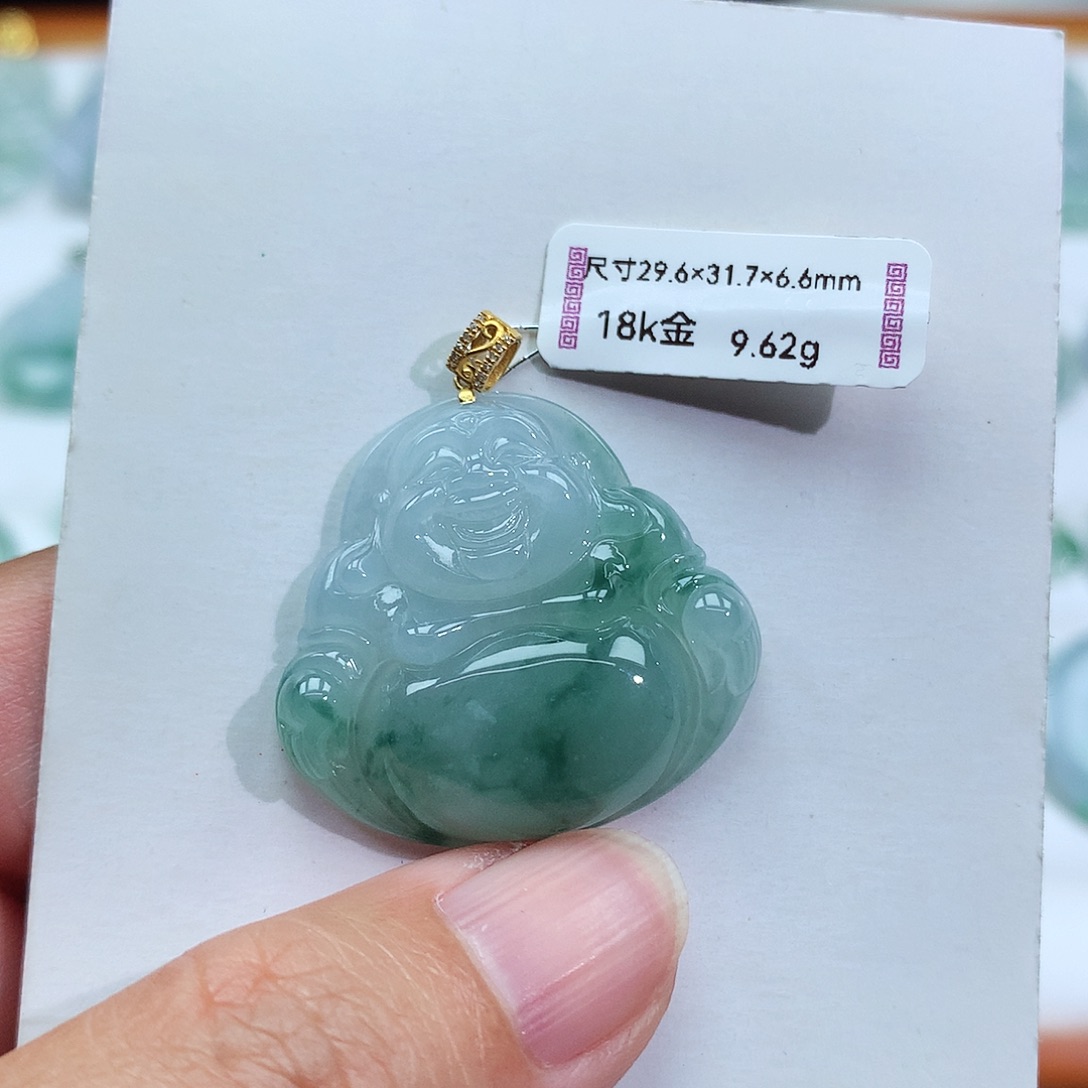 翡翠颈饰18K金镶嵌佛公