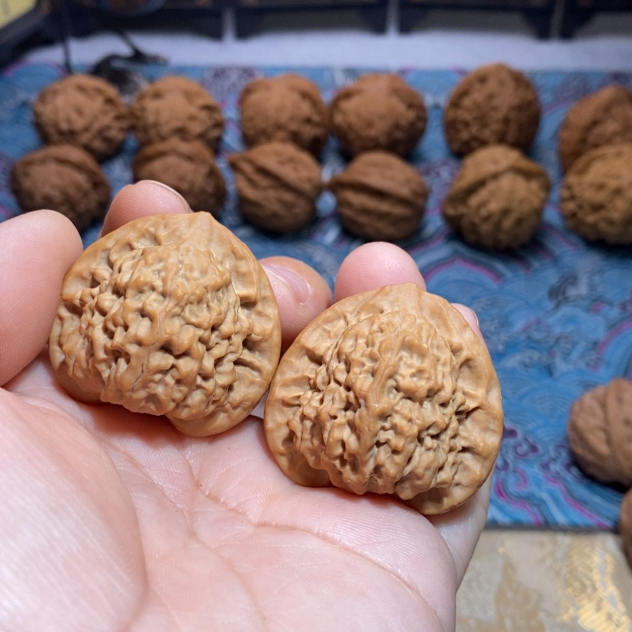 【闪购商品】文玩核桃吊坠关关公子帽