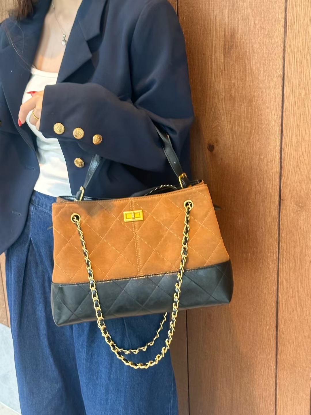 【九月家直播链接】防盗时尚手提款做旧肩包菱格欧美风斜挎包