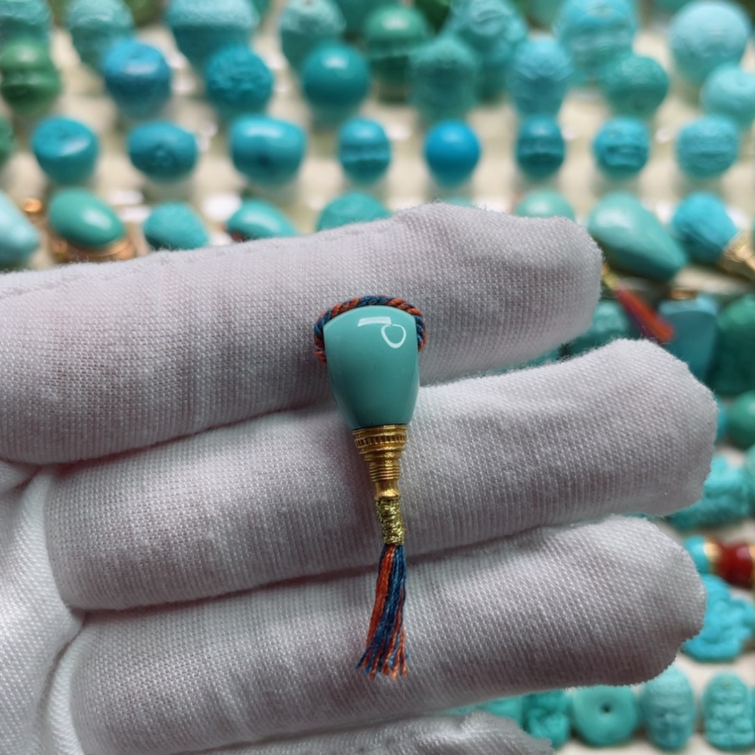 绿松石珠宝奇石18K金镶嵌