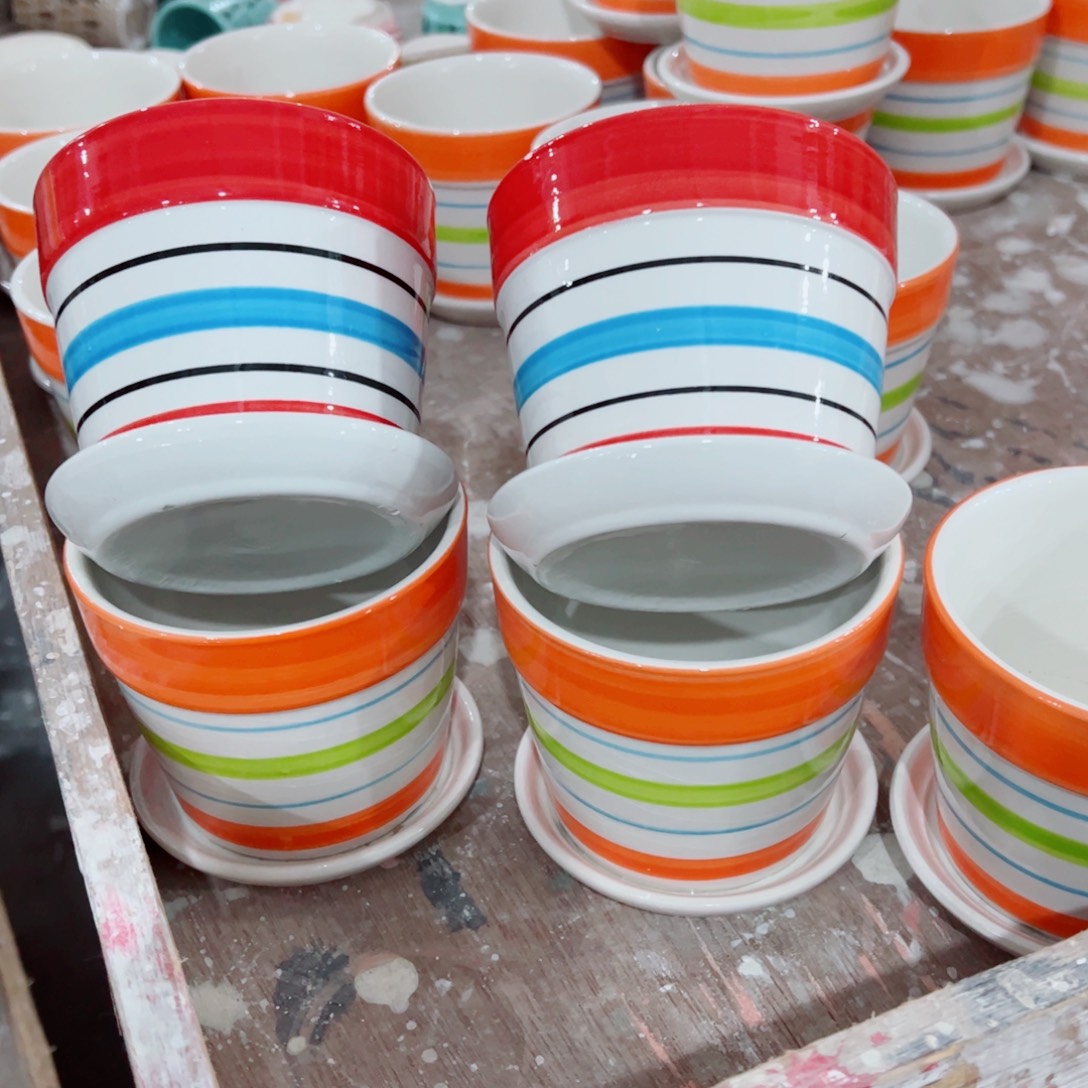 有孔，陶瓷花盆满10米包邮发货