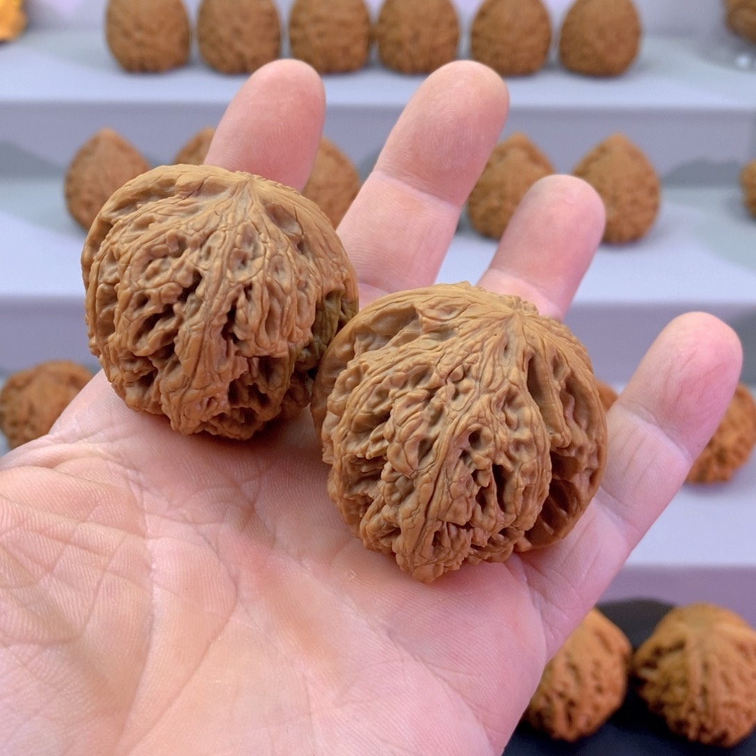 文玩核桃把件44大粗筋