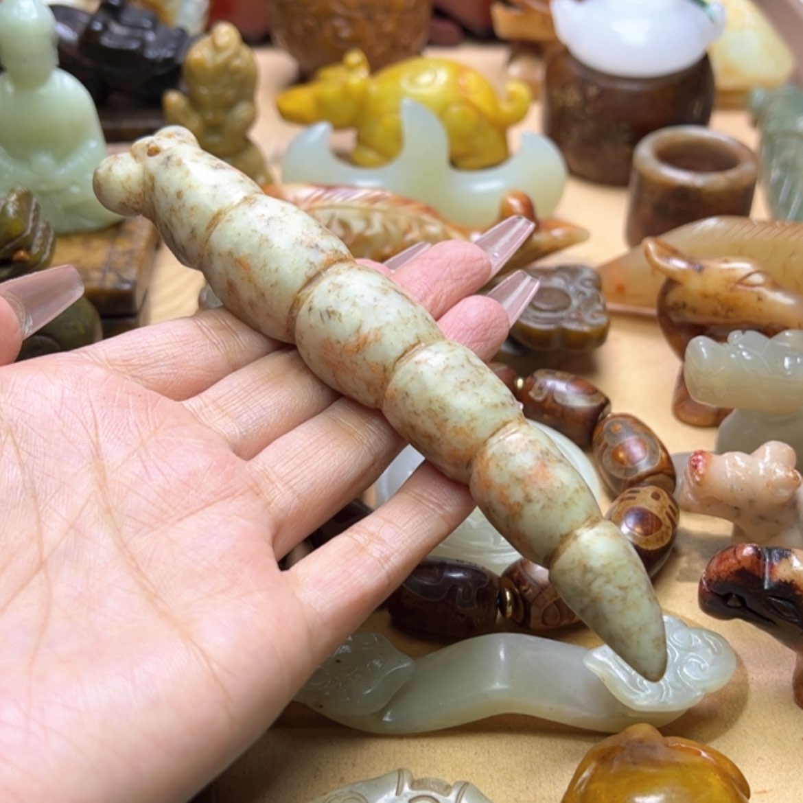 【闪购商品】蛇纹石玉颈饰未镶嵌