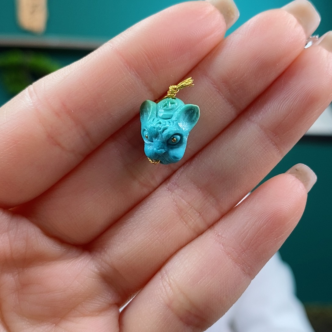 未镶嵌绿松石珠宝奇石