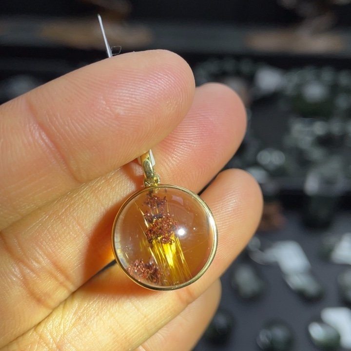 颈饰18K金镶嵌水晶太阳花单珠定制